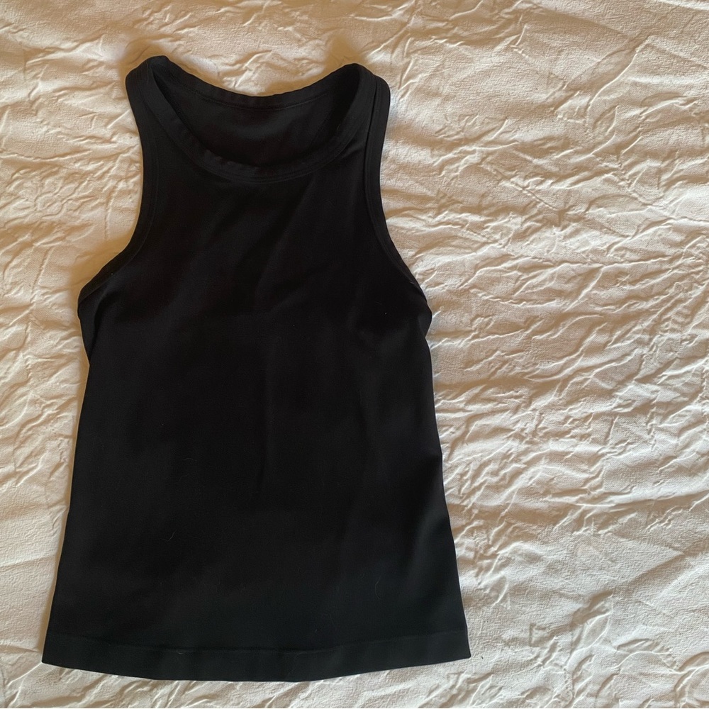 Lululemon Racer Back Tank in Black